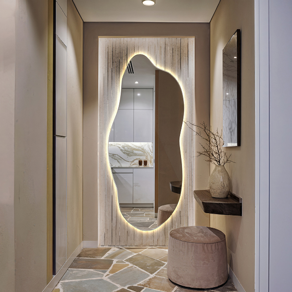 Ledes szimmetria nélküli tükör 35x80 cm