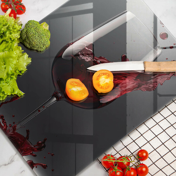 Üveg vágódeszka Vörösbor egy pohárban
