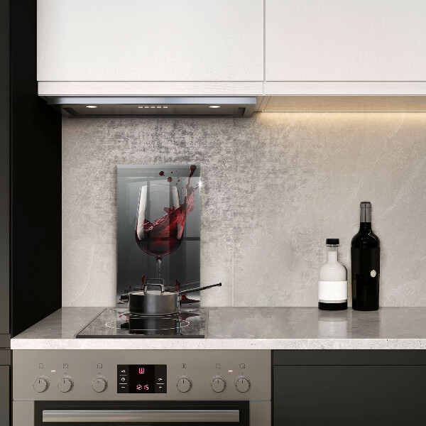 Üveg vágódeszka Vörösbor egy pohárban