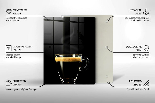 Üveg vágódeszka Egy pohár fekete kávé