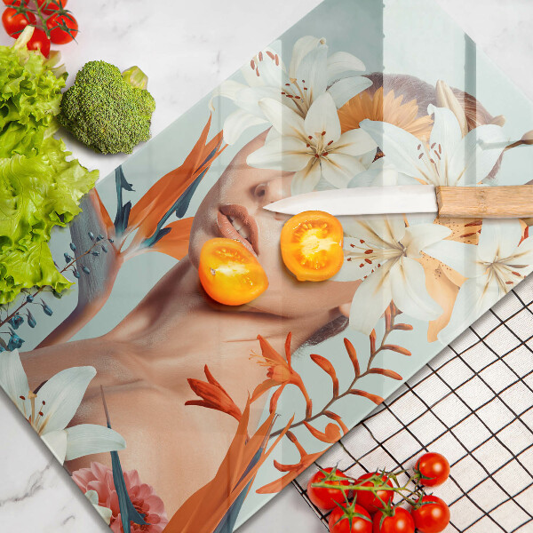 Üveg vágódeszka Nő virágban