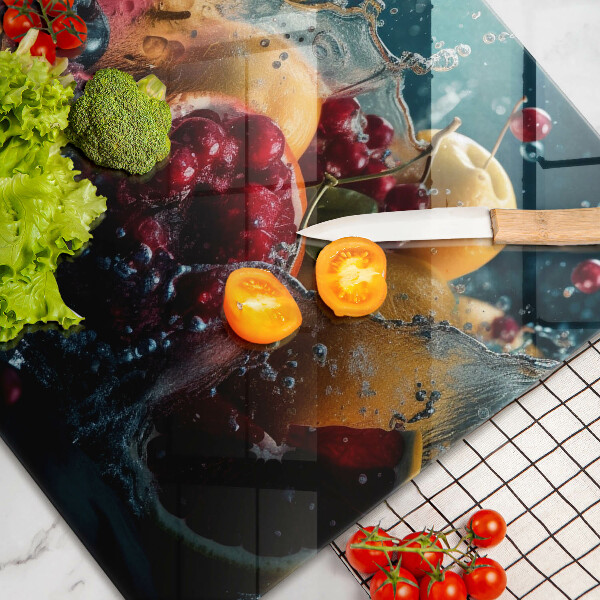 Üveg vágódeszka Gyümölcsök vízben