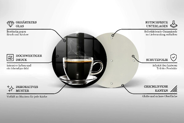 Üveg vágódeszka Egy pohár forró kávé