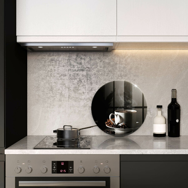 Üveg vágódeszka Egy csésze forró kávé