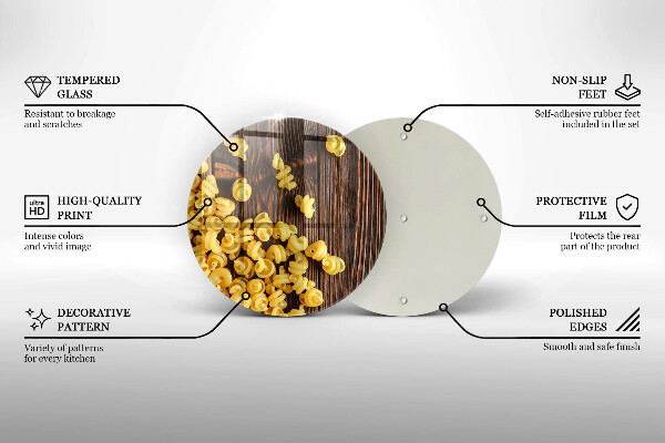 Üveg vágódeszka Tészta az asztalon