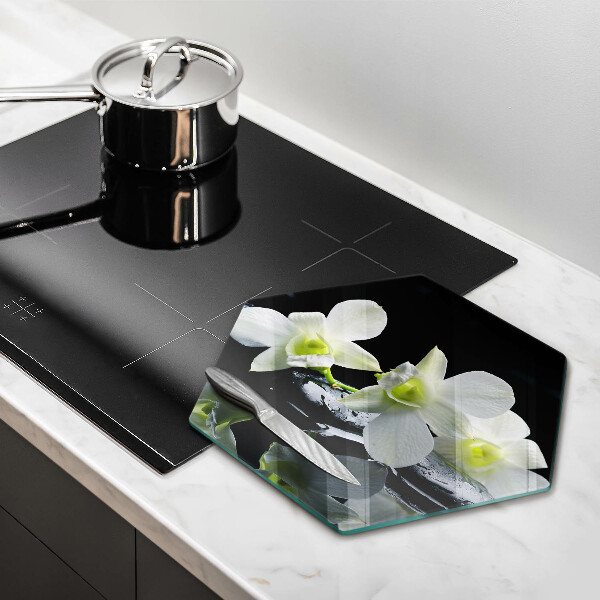 Üveg vágódeszka Fehér virágok a zen vízben