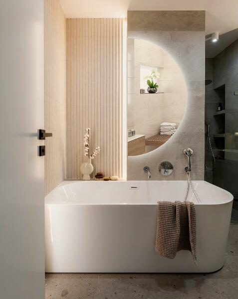 Félkör tükör 25x50 cm