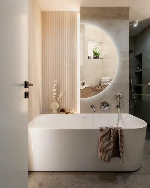 Félkör tükör világítás 45x90 cm