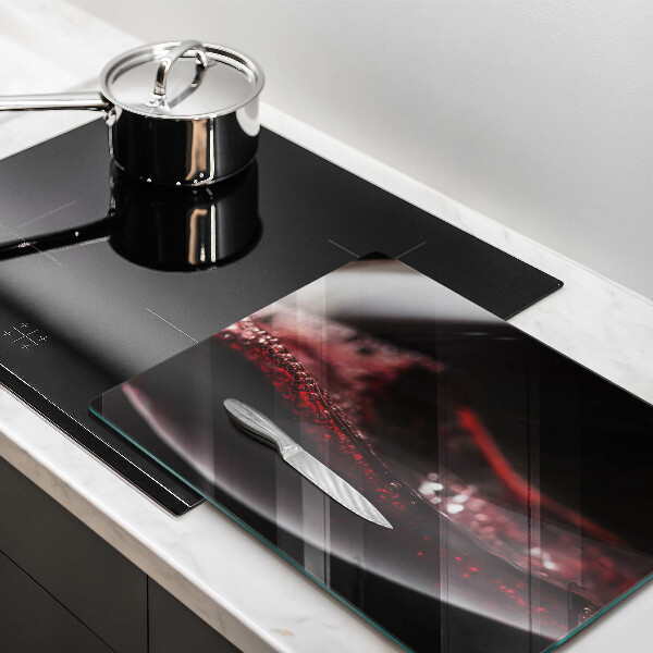 Tűzhelyvédő Vörösbor egy pohárban