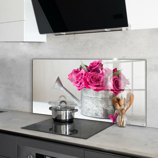 Konyhai fali panel Locsolókanna egy csokor rózsával