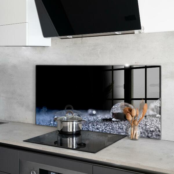 Konyhai üveg panel Egy csepp harmat reggel