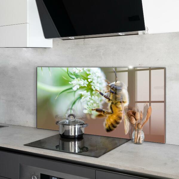 Konyhai panel A méhek virágport gyűjtenek