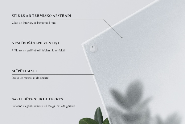 Négyzet alakú áttetsző edzett üveglap