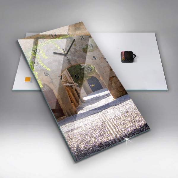 Téglalap alakú üvegóra Rodosz festői utcája