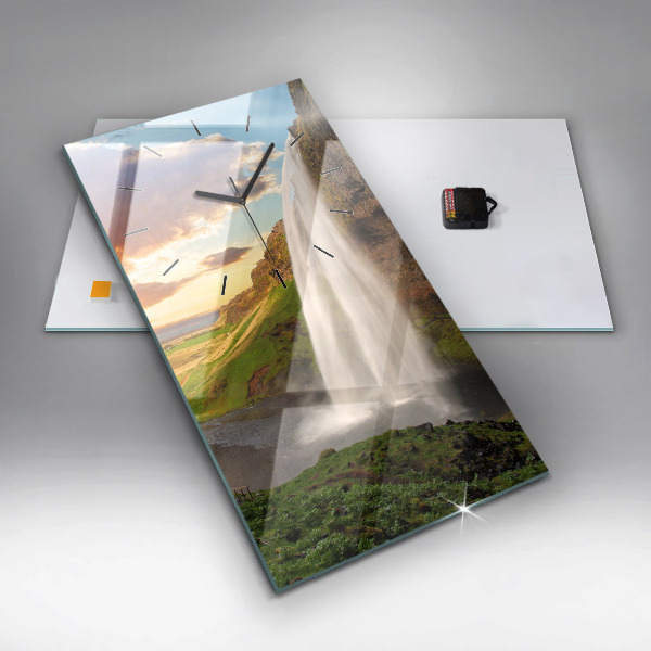 Téglalap alakú üvegóra Vízesés Izlandon