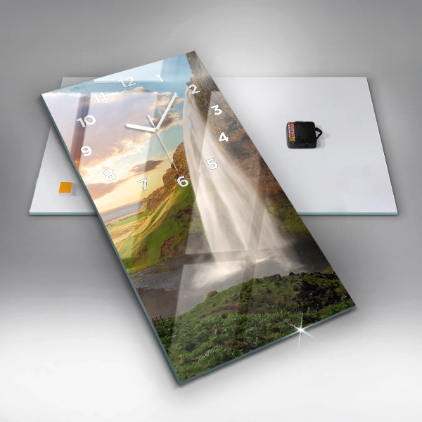 Téglalap alakú üvegóra Vízesés Izlandon