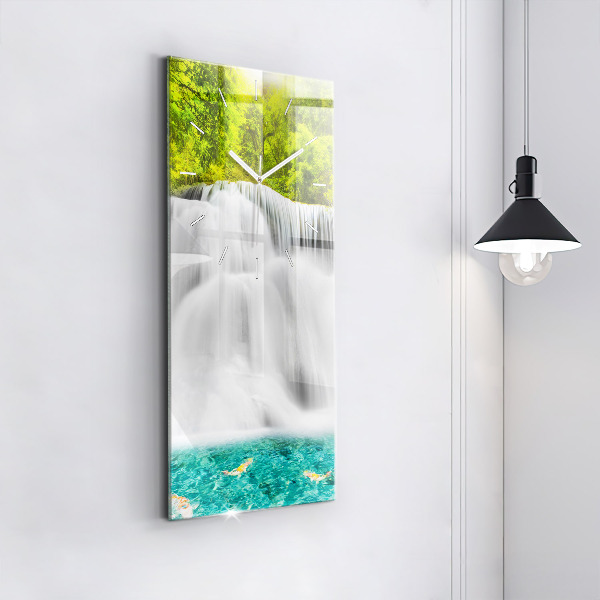 Téglalap alakú üvegóra Vízesés Thaiföldön