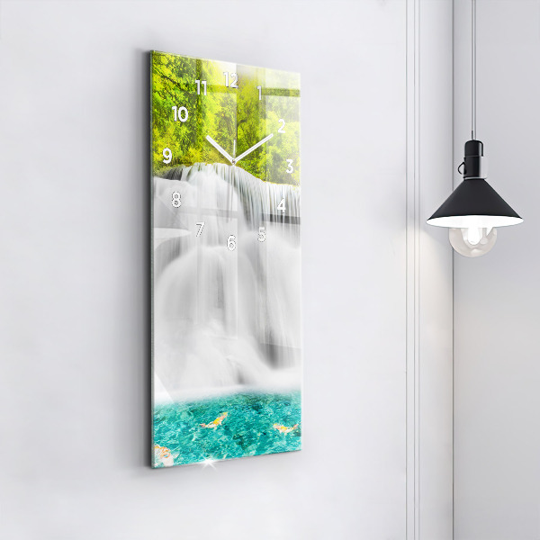 Téglalap alakú üvegóra Vízesés Thaiföldön