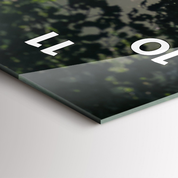 Téglalap alakú üvegóra Erdei út és a napfény csíkjai