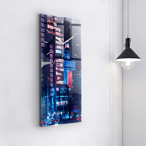 Téglalap alakú üvegóra Varsó éjszaka