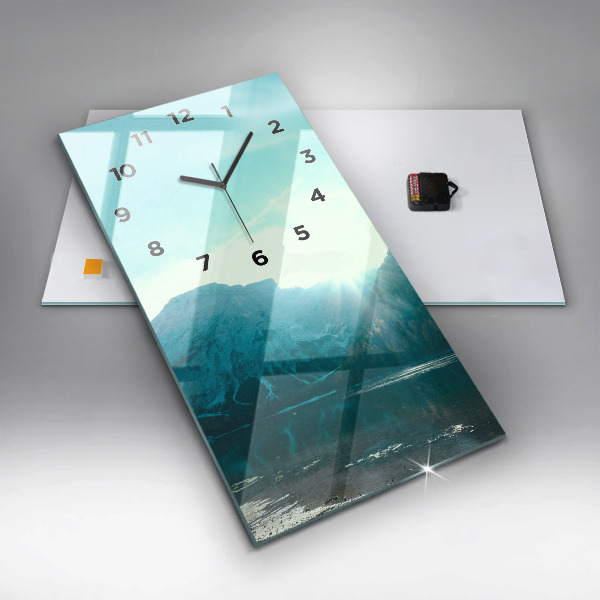 Téglalap alakú üvegóra Hegy és folyó Lengyelországban