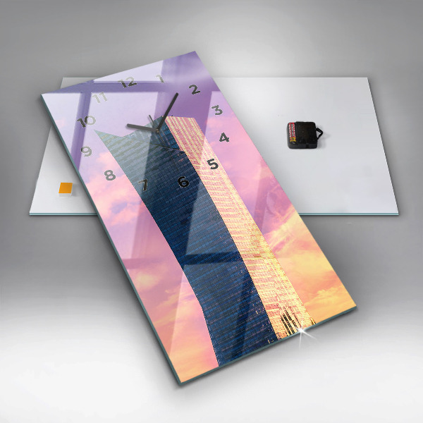 Téglalap alakú üvegóra Felhőkarcoló Varsóban