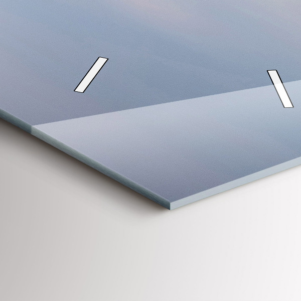 Téglalap alakú üvegóra Hóval borított hegy