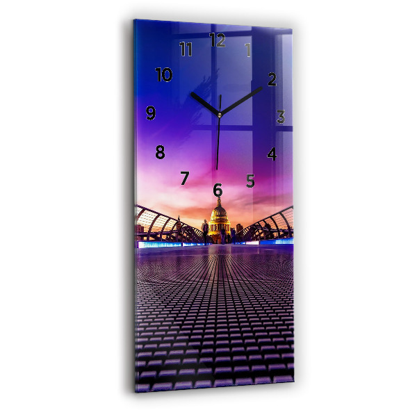 Téglalap alakú üvegóra Szent Pál székesegyház