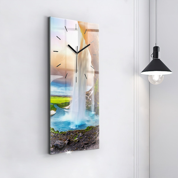 Téglalap alakú üvegóra Vízesés Izlandon