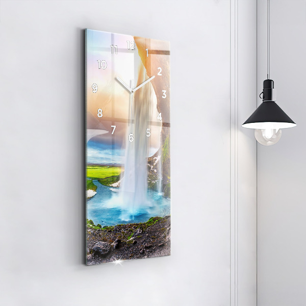 Téglalap alakú üvegóra Vízesés Izlandon