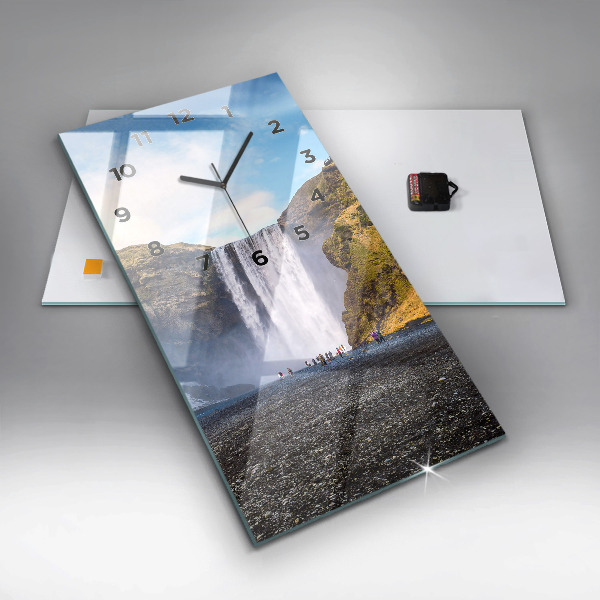 Téglalap alakú üvegóra Vízesés Izlandon