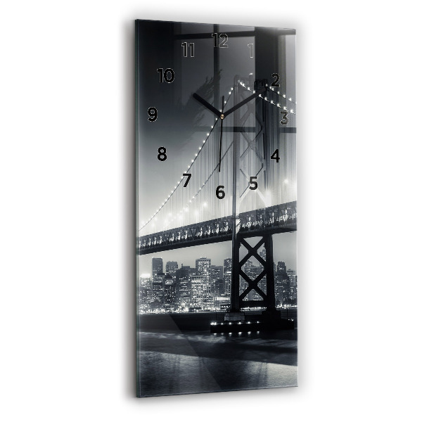 Téglalap alakú üvegóra San Francisco híd éjjel