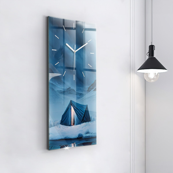 Téglalap alakú üvegóra Sátor Izland hegyei között