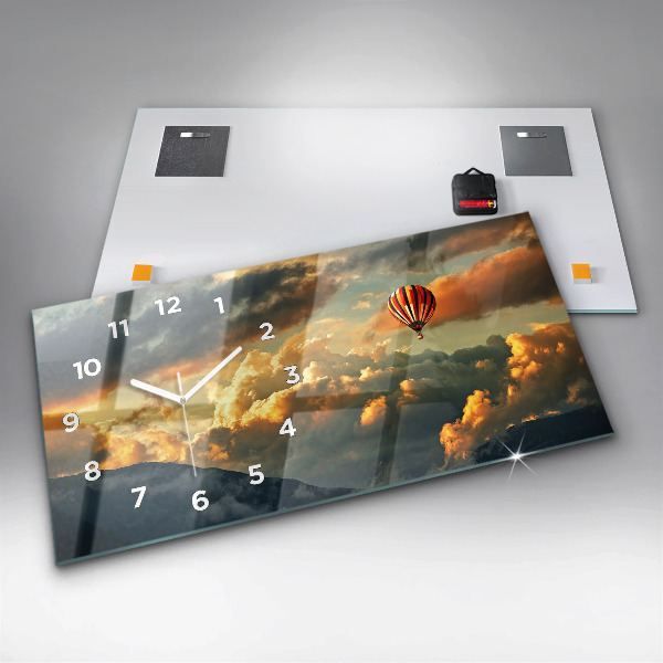 Vízszintes üvegóra Léggömb repülés a felhőkben