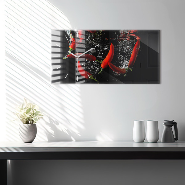 Vízszintes üvegóra Paprika vízben