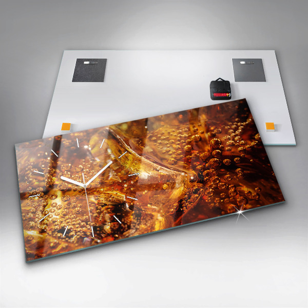 Vízszintes üvegóra Közeli kép az italról