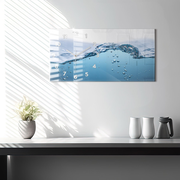 Vízszintes üvegóra Közeli kép a vízről