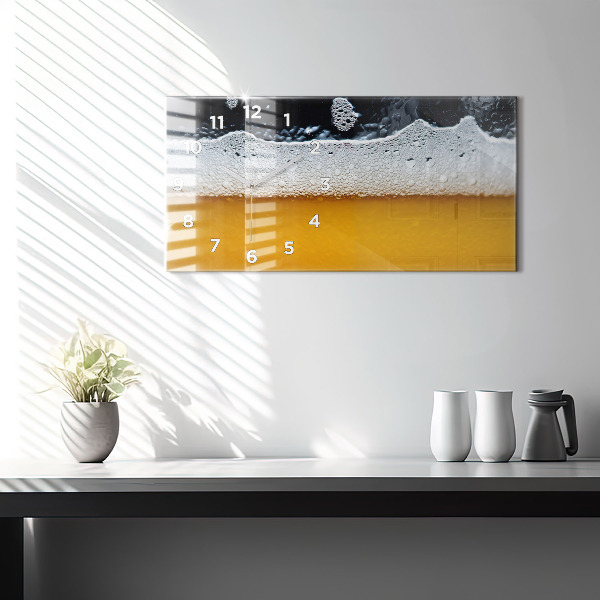 Vízszintes üvegóra Közeli kép a sörről