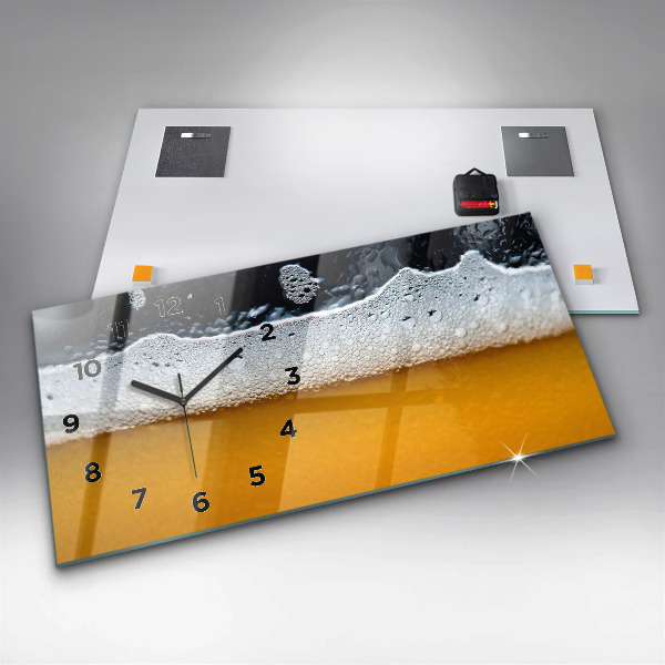 Vízszintes üvegóra Közeli kép a sörről