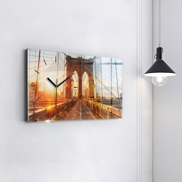 Vízszintes üvegóra Brooklyn Bridge NYC