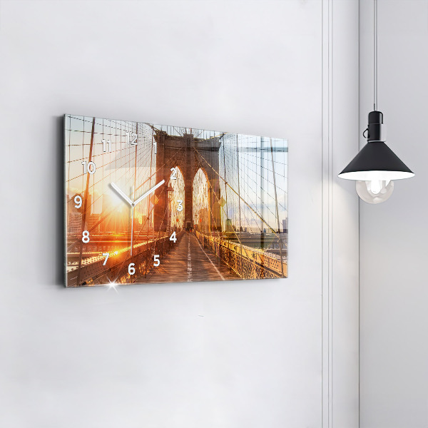 Vízszintes üvegóra Brooklyn Bridge NYC