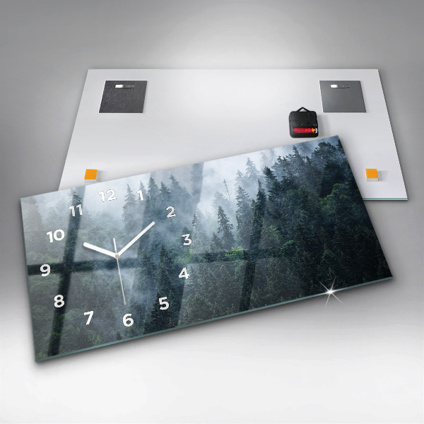 Vízszintes üvegóra Ködös hegyi táj