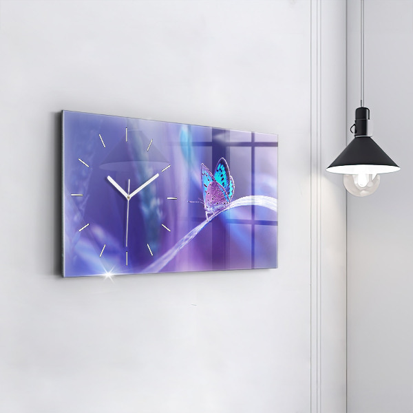 Vízszintes üvegóra Pillangó a fűben