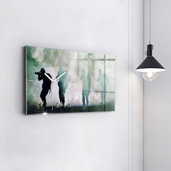 Vízszintes üvegóra Hadsereg az erdőben katonák