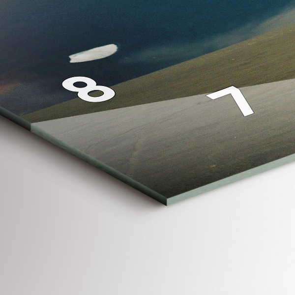 Vízszintes üvegóra Jármű a kamcsatkai sivatagban