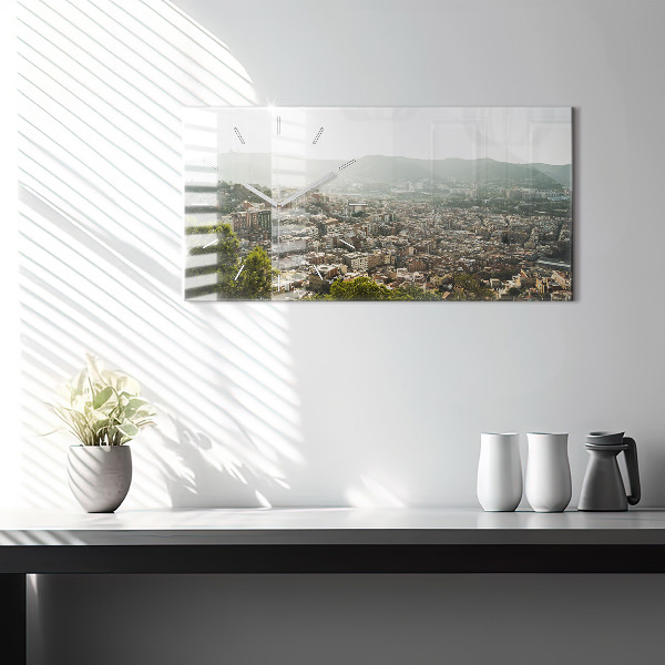 Vízszintes üvegóra Barcelona kilátás Montjuicra