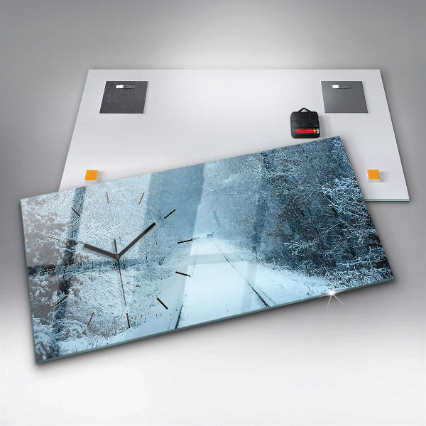 Vízszintes üvegóra Szarvas a pályákon