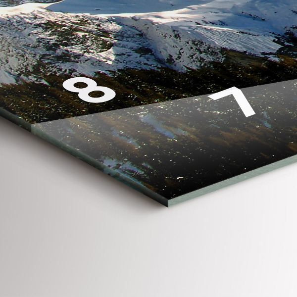 Vízszintes üvegóra Hegyek A kék ég alatt