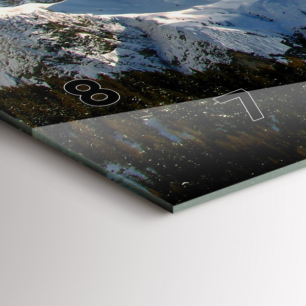 Vízszintes üvegóra Hegyek A kék ég alatt