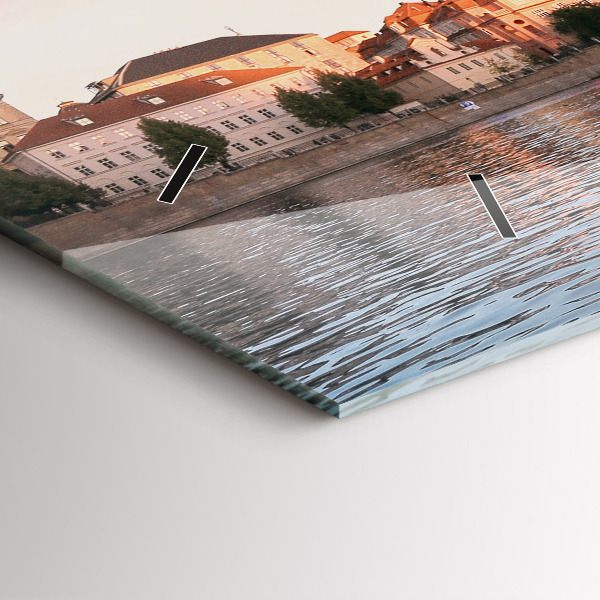 Vízszintes üvegóra Károly híd Prágában